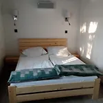 Parti Setany Vendeghaz Gasthof
