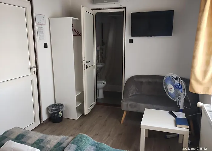 Parti Setany Vendeghaz בית הארחה באלאטונקנשה