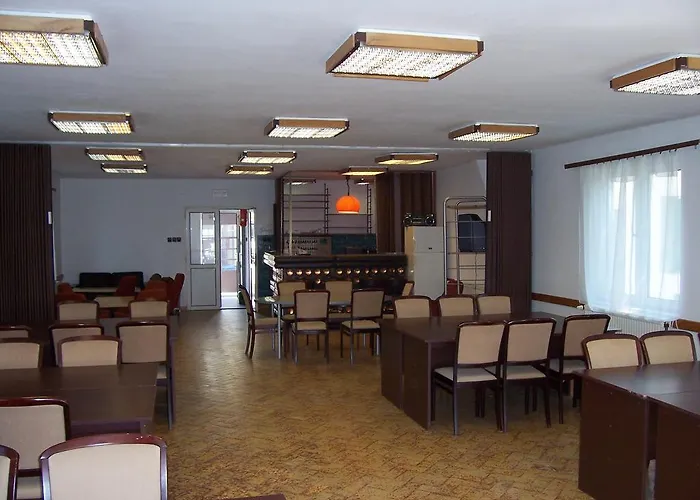 Parti Setany Vendeghaz Gasthof Balatonkenese